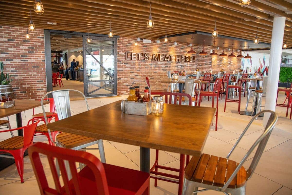Portside BBQ restaurant on Oasis of the Seas