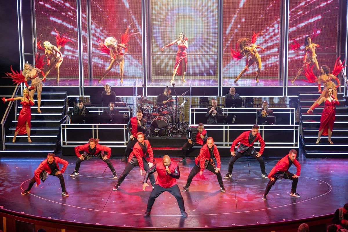 Live stage performance in the Royal Theater on Royal Caribbean’s Ovation of the Seas