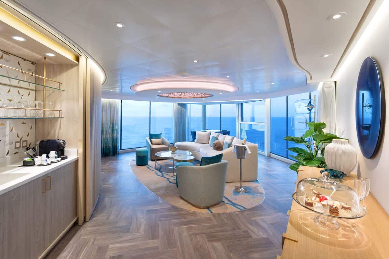 Solarium Suite living room on with panoramic ocean view