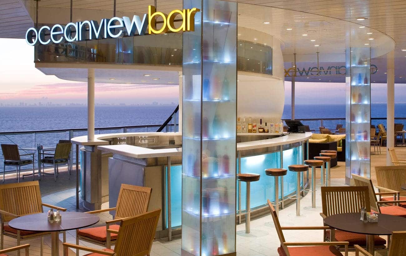 Oceanview Bar with panoramic sea views