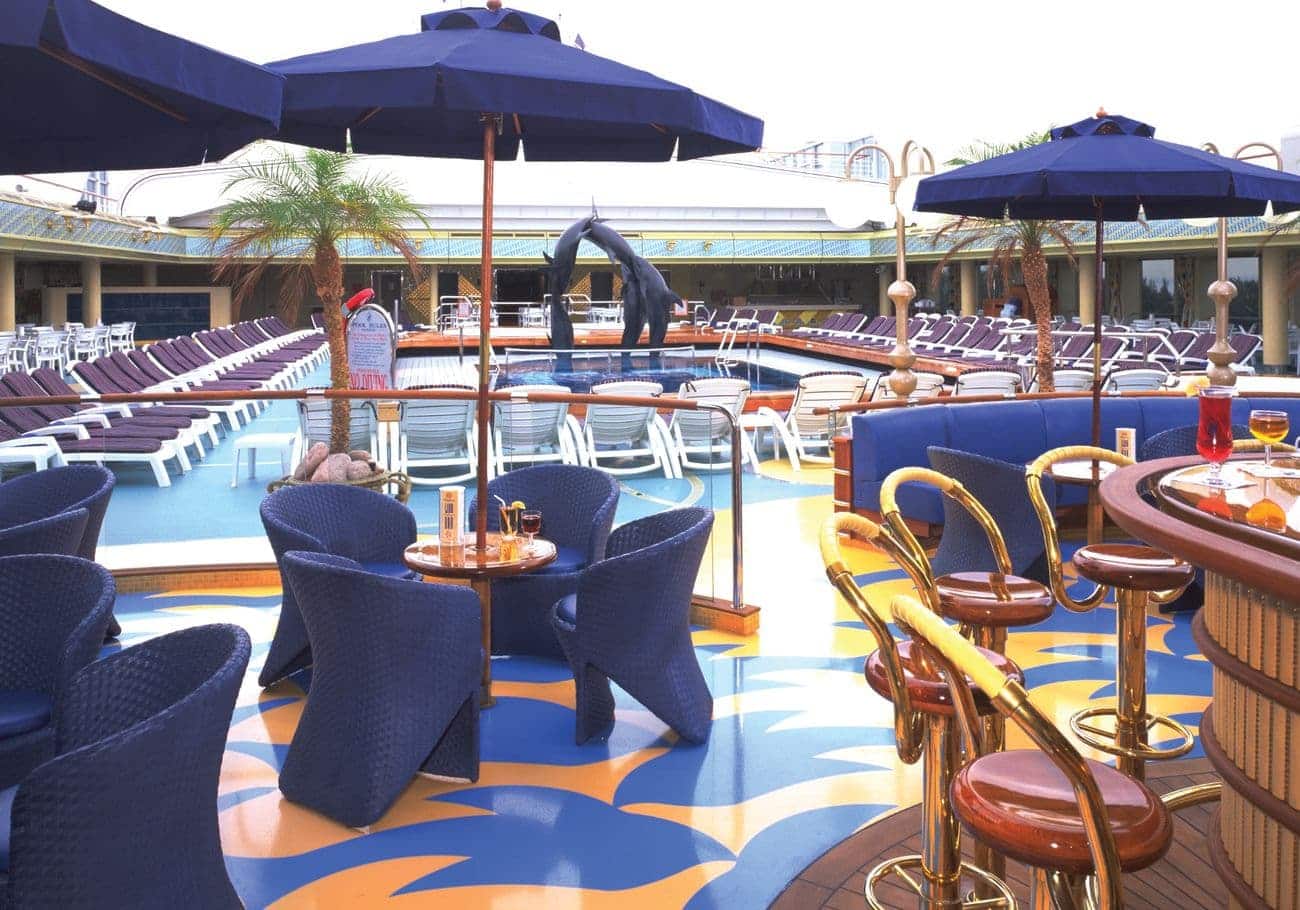 Lido Pool deck