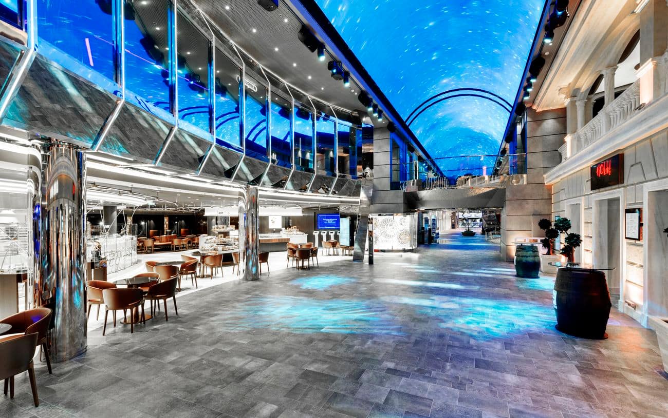 Galleria Grandiosa LED promenade interior view