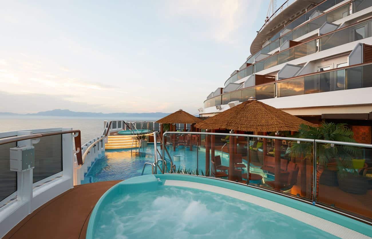 Carnival Vista Havana Pool with whirlpool and sea views