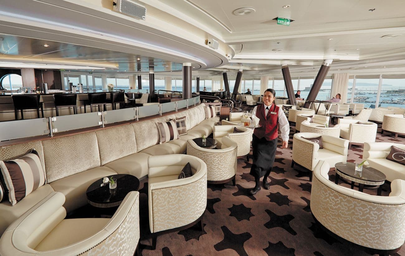 Seven Seas Mariner Observation Lounge with panoramic sea views