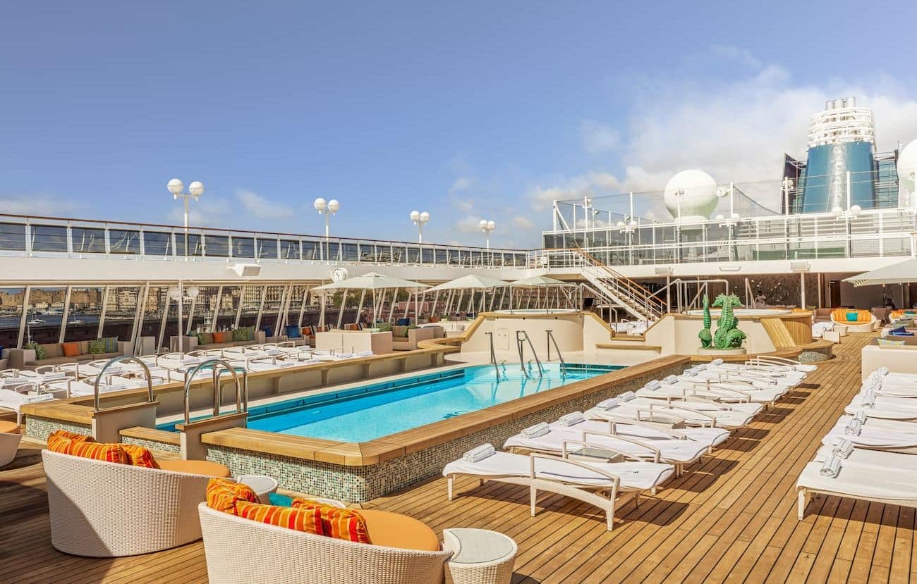 Seahorse Pool Deck sun area