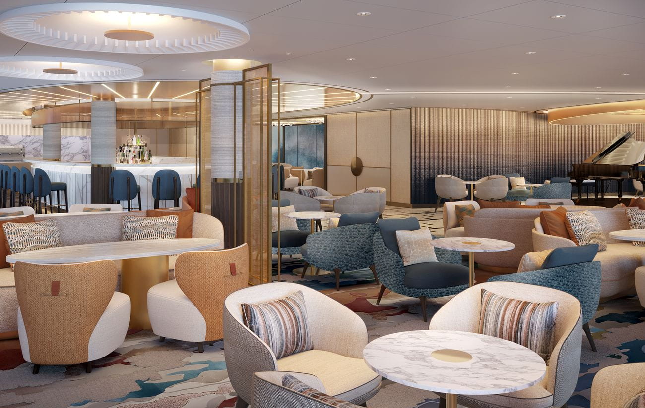 Horizons lounge with bar and piano