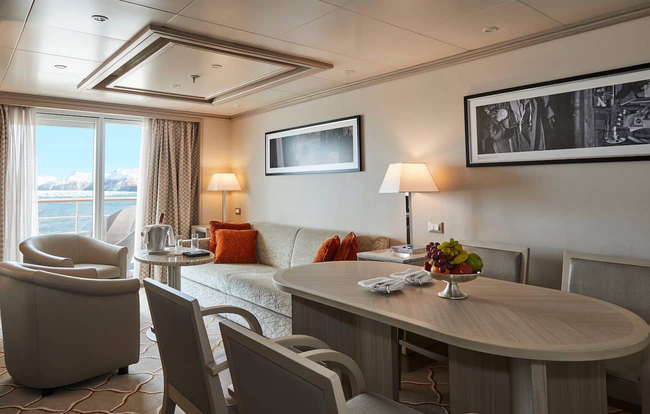 Medallion Suite Living Room with veranda
