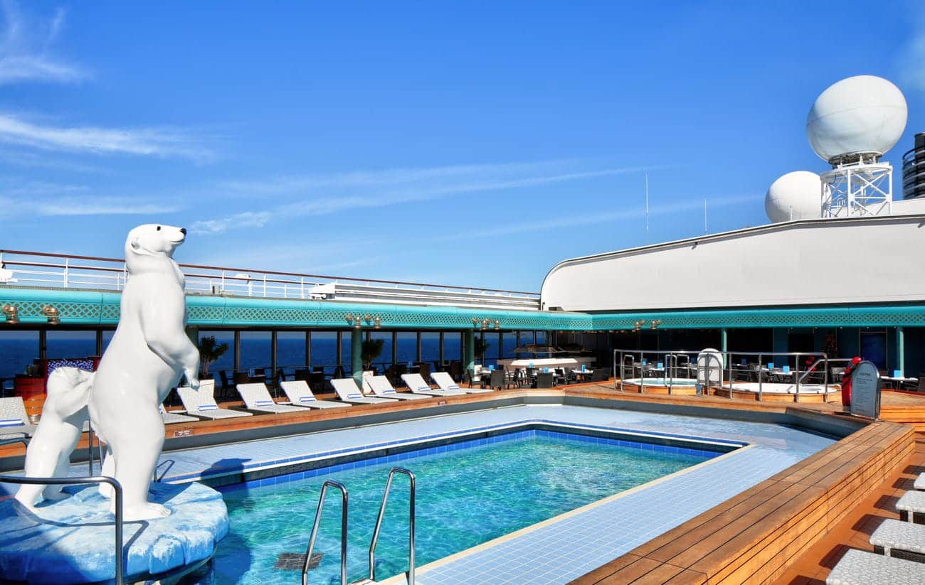 Holland America Line Zuiderdam Lido Pool deck
