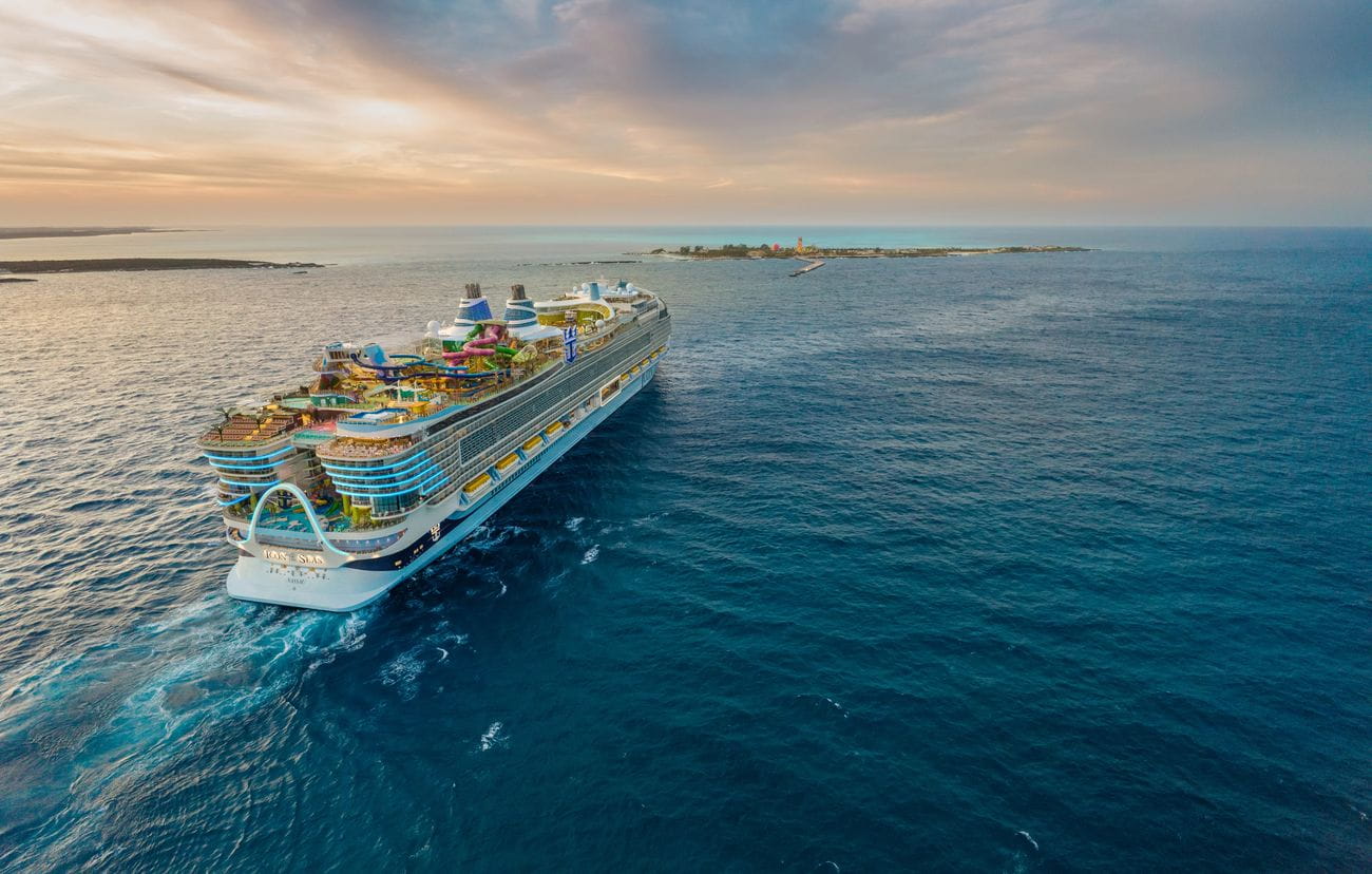 Icon of the Seas arriving near Perfect Day at CocoCay